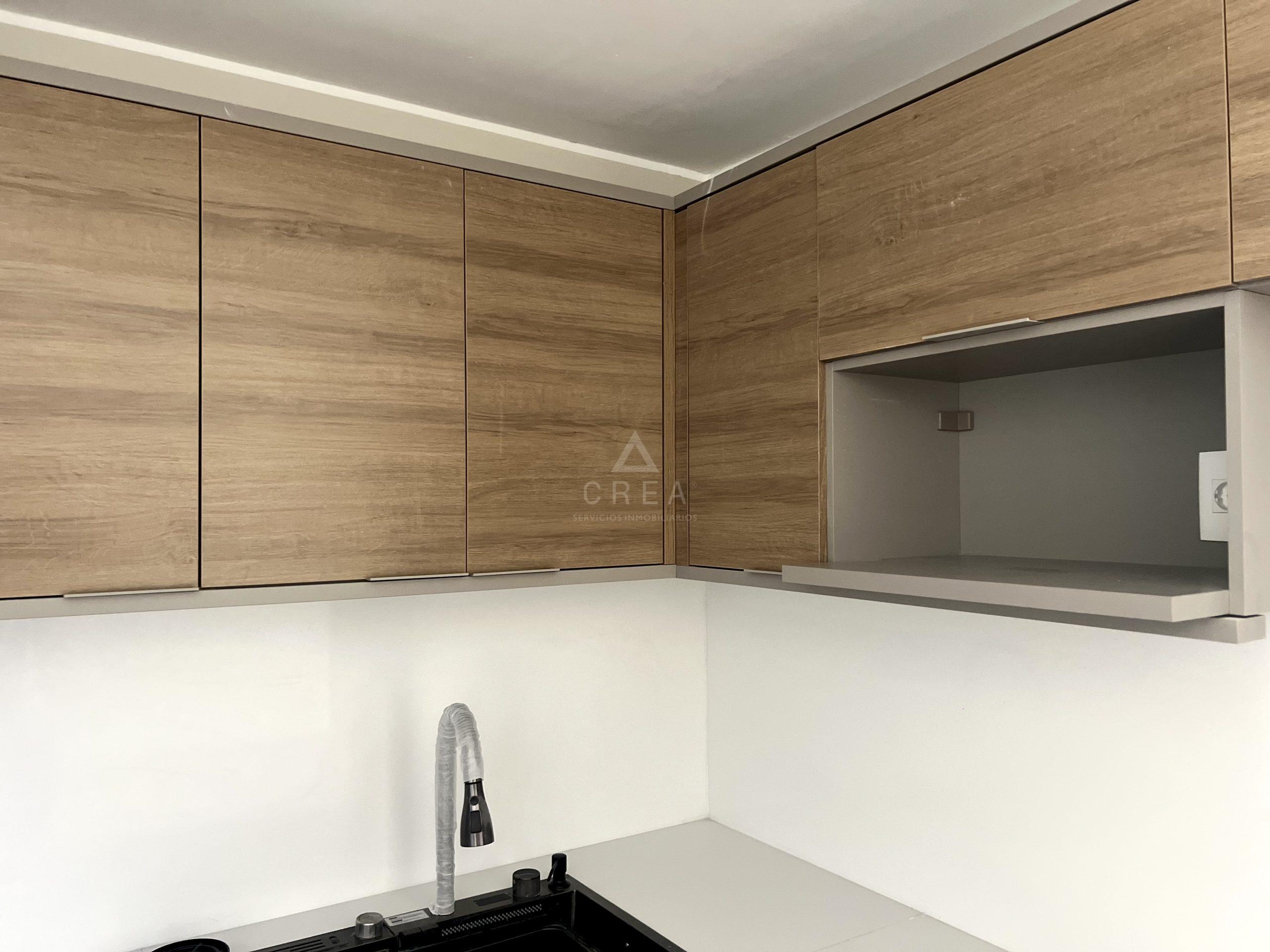 C5DCA305-54FF-47CC-AF15-CC291940DE9D_1_201_a